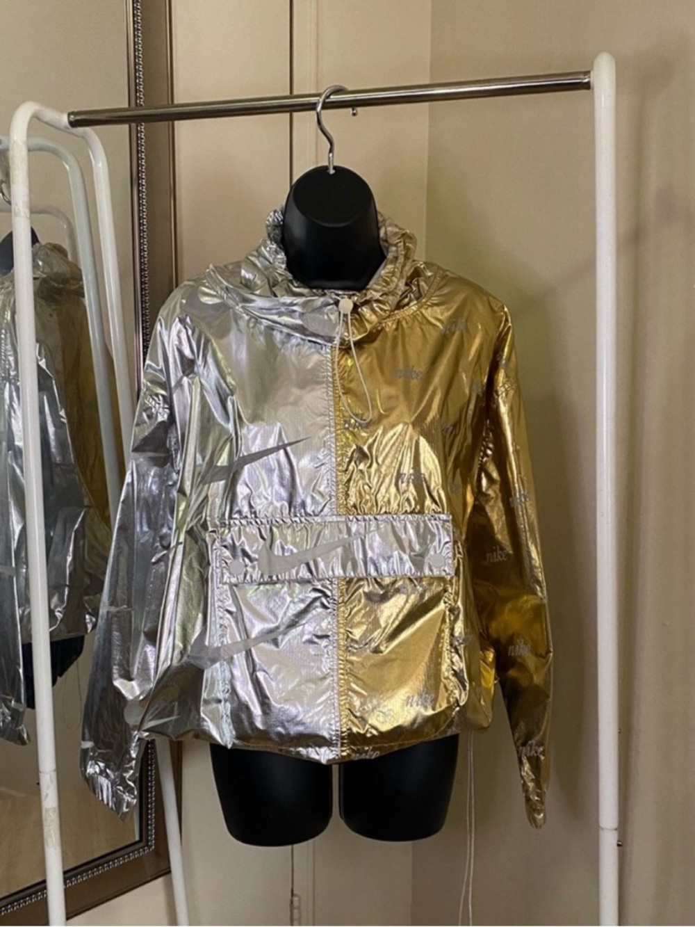NIKE Metallic Silver & Gold Windbreaker Jacket